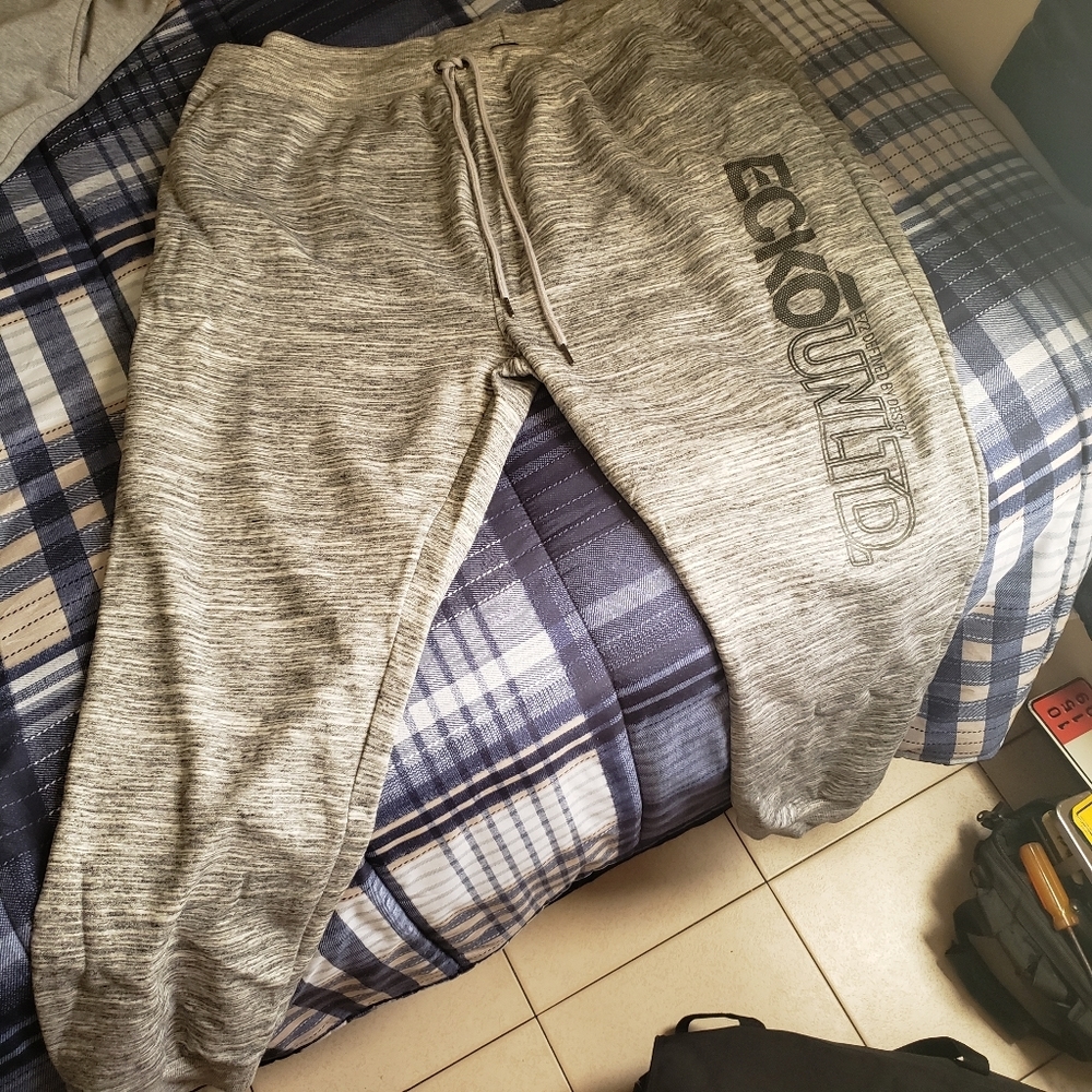 ECHO sweat pant only worn once